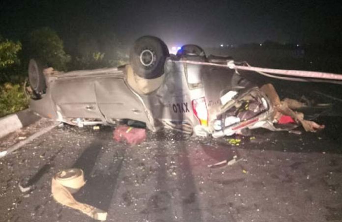six people died inroad accident at Hyderabad ORR