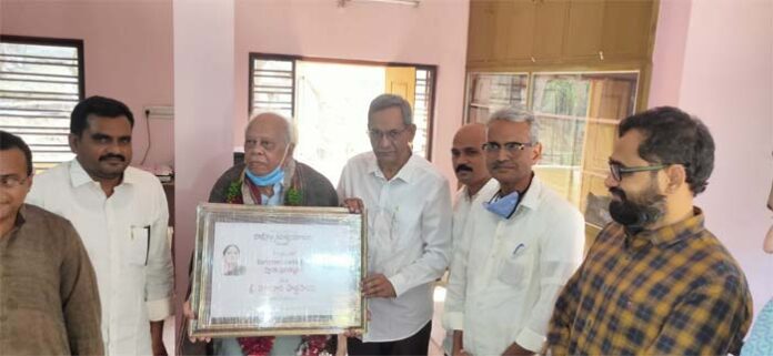Nanduri parthasarathi felicitated with nagaratnamma award by viswanada literature academy