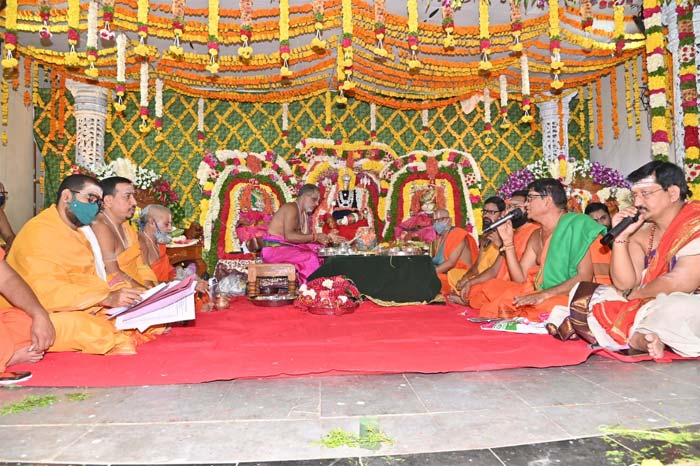 grand wedding of dharmapuri laxmi narasimha swamy