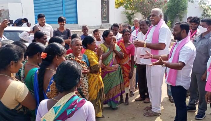 TRS MLA Koneru Konappa canvassing support in Nagarjuna Sagar constituency